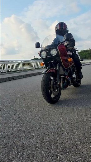 【GS1200ss】スズキの油冷バイクがこちらです。(皆のバイクシリーズ) #shorts