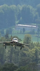 Tiger Hawker Hunter T68 arrival | Aero Admirers