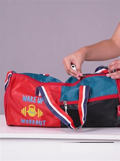 Best Gym Bag 2026 🔥 RISEN STYLE Duffle Bag Review (Stylish & Spacious)