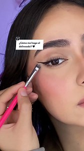 How to Perfect Your Cat Eye Makeup with One Size Liner