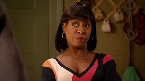 73K views · 1K reactions | When you offer to cook a holiday dinner for the first time... 﫠 | Tubi | Facebook