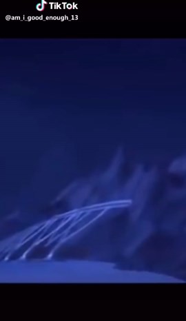 Elsa has gain some weight 🥴🥴