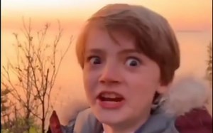 《Locke & Key》主演野外采访