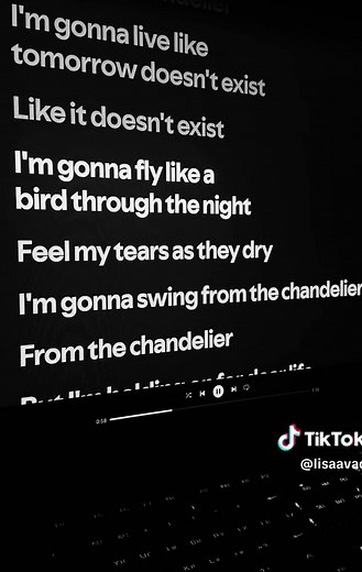 Sia - Chandelier Lyrics