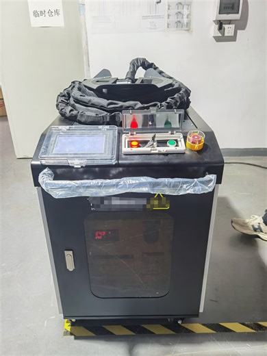 Best Laser Cleaning Machine & Rust Laser Remover | GS-LASER Pulse laser 1000w with Rotary display cleaning head Will you consider redundancy when you use it? | Facebook