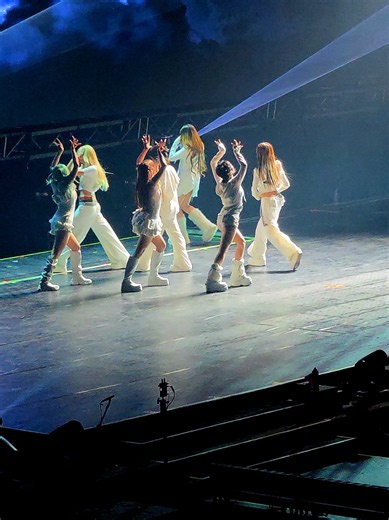HOWL XG live concert Manila 2024 - HOWL united the pack