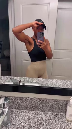 Achieve Your Dream Look with Stylish Gym Outfits