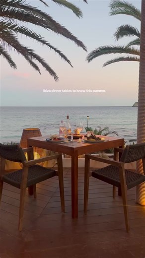 The Ibiza Dinner Edit: Aiyanna Ibiza You may already know Aiyanna Ibiza as one of the island’s most loved foodie destinations. Set right by the sea at Cala Nova, it is known for beautifully presented dishes, a relaxed atmosphere, and that unmistakable beachfront setting. From long lunches to sunset dinners, it is one of those Ibiza tables that always feels like a good idea. Bookings are now open for the season, so if it is on your list, now is the time to secure your spot. €€€