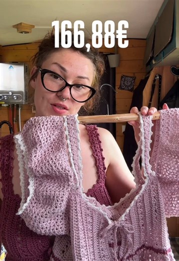 Prix d'un haut en crochet : combien vaut ce top artisanal ?