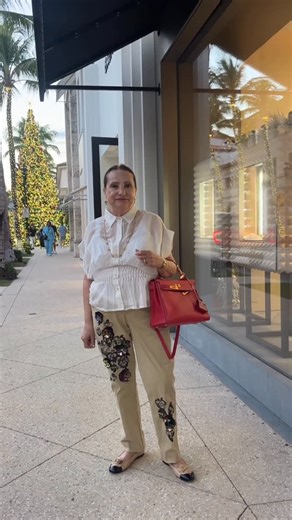 Class of Palm Beach on Instagram: "Queens only on here... #oldmoney #goals #luxurylifestyle #palmbeach #viral"