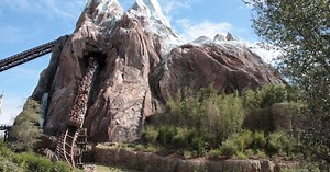 Disney? Universal? Quais são os parques temáticos mais visitados do mundo? Veja ranking