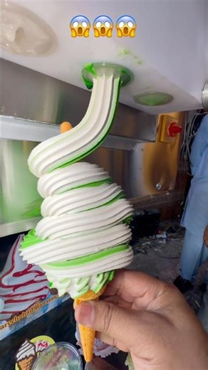 Roller softy ice cream🍦 New trail #softicecream #icecream #streetfood #rolledicecream #foodie #fyp