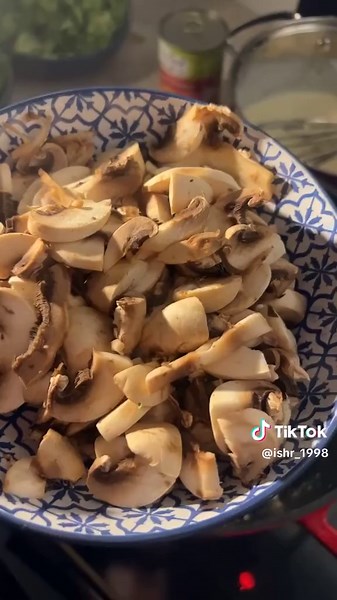 ‏اتعب وانا اقول لذييييذه🫦