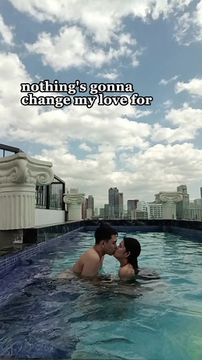 Romantic Swimming Pool Moments: Couple Goals and Love Story