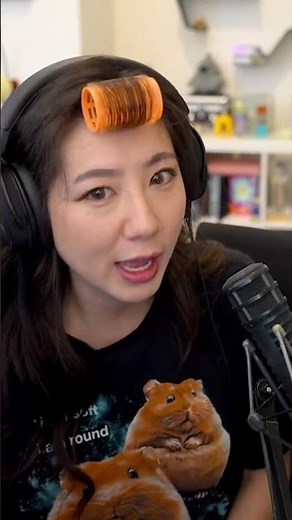 Squeex shares 2 girls 1 cup story