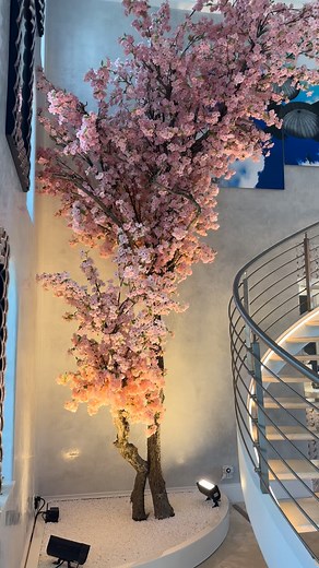 Transforming your vision into reality has never been easier! If you’re struggling to bring your ideas to life, our team of experts is just a call or message away. Our home consultation services are tailored for those who desire professional guidance in choosing the ideal elements for their living spaces. Whether you’re looking to update a single room or undertake a complete makeover, our knowledgeable design consultants are ready to assist you at every turn! We can’t wait to help you craft a stu