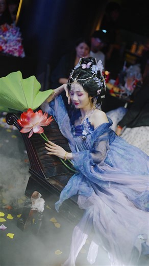 Gigi Douyin Dance Trends in China