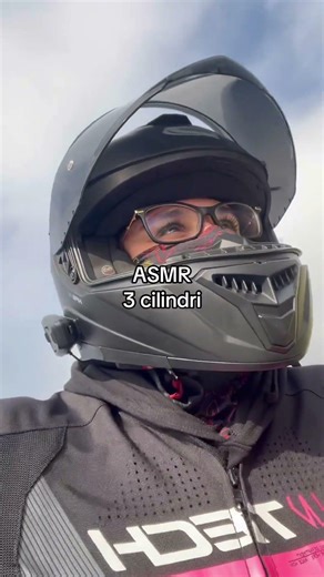 Audio on 🔊 #bikelife #triumph #streettriple675 #bikergirl #asmr #bikerlife #streettriple #bike