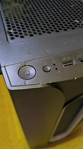 1.3K views · 5 comments | Free CIT Sauron PC Case! In decent condition, power button a bit iffy, otherwise not bad. Case only, no other components, its not a functioning PC, in case you get too excited. First come, first served, collection from Tollcross. | Parker PC | Facebook