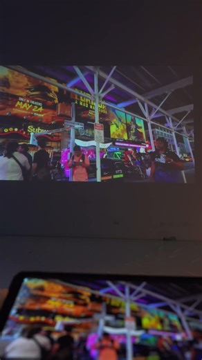 Projector Tablet Goes Crazy