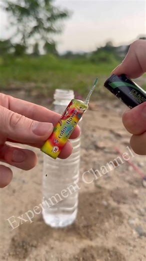 Firecracker Underwater POWER TEST . . . 2024 streetwear trends are all about blending comfort, functionality, and bold style statements. Here are some of the hottest trends dominating the scene: - *Gorpcore*: Inspired by hiking gear, this trend features technical garments like raincoats, puffer jackets, fleeces, hiking boots, and trail shoes. It's all about being prepared for the outdoors, even if you're just running errands ¹. - *Oversized Everything*: Baggy shorts, hoodies, and pants are makin