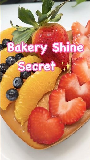 Bakery-Style Clear Fruit Glaze | Easy Gelatin Glaze for Shiny Strawberries & Cakes #shorts #recipe