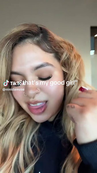 talk to me niceeeeeee 👩🏼‍❤️‍💋‍👩🏾 #fyp #femsoftiktok #studsoftiktok #lgbt #fyppppppppppppppppppppppp