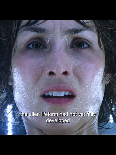The girl is pregnant—and the child turns out to be an alien!#tiktok #foryou #film #movies #Monster