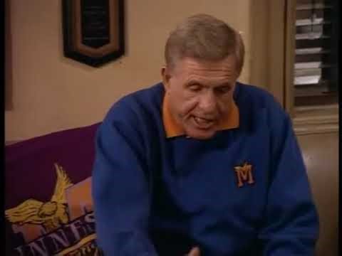 Coach S03E13 Dauber Graduates Trim