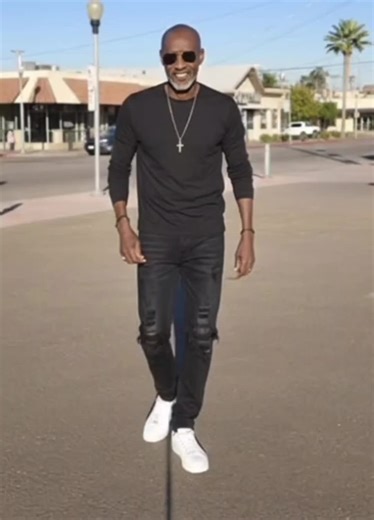 Fashion Tips for Men Over 60: Stay Stylish and Confident