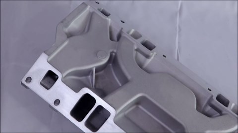 2007 Vortec Intake Manifold Aluminum Dual Plane Compatible with Chevy Small Block 1996-2002 SBC 305/5.0L 350/5.7L RPM Idle-5,500 with Spread or Square Bore Carbs