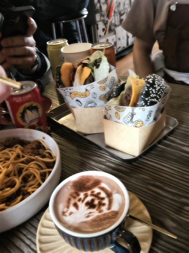 one piece mini vlog ‼️ #onepiece #strawhats #onepiececosplay #strawhatpirates #fypシ゚ @chels ♡