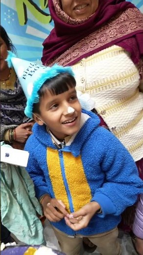 kunali ko kya gift de diya 😂‪@souravjvlogs‬ #birthday #song #viral #trending #cute #love #children