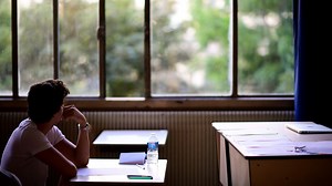 Bac 2023 : le sujet et le corrigé de l'épreuve de spécialité Numérique et sciences informatiques du 20 mars | TF1 Info