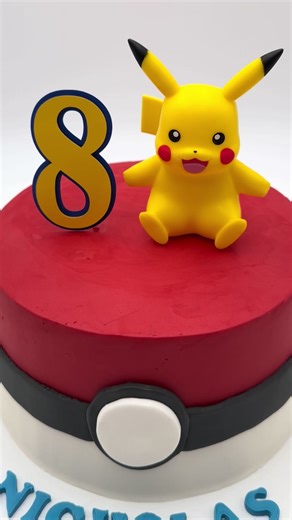 Pokémon cake!❤️ #pokemoncake #cakesoftiktok #cakedecorating #caketok #cakes