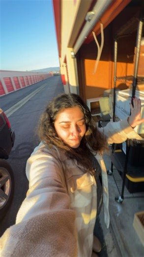 Ivania Lama | Biz Bestie Coach on Instagram: "Well guess I’ll continue to spam your stories 🤪🤣 No but really, I was freaking out for a second! 🥴 Opening up an email 7 days late, saying something urgent has happened to your unit is a shitty feeling. Especially after your husband’s job went on strike, you’ve been unemployed for 8 weeks, 1 kid came home with a hole in his shoe, 1 kid needs pants cuz apparently boys grow a size every freaking day 🙄🥴 🤣 and your 17yr old deserves to participate 