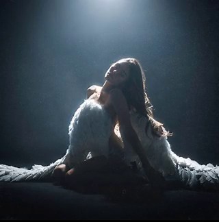 A snippet of ‘lovergirl’ with lyrics, out tomorrow with the ‘locket’ deluxe album:"​I just can't help that I'm a lovergirlAnd I'm embracing simple pleasureMake me hold you closeAnd we can take off all of love’s"