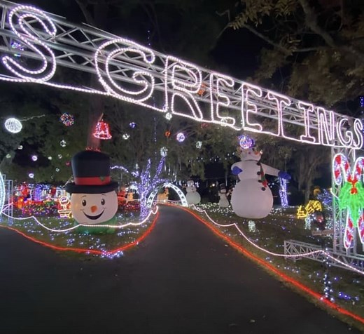 List🎄: Here are the best Christmas light displays around Jacksonville