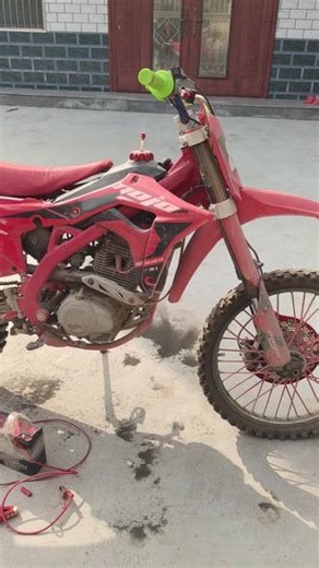 最新摁倒，波速尔m1 250cc风冷#专业越野摩托车 #摩托车 #摩托车电动车维修 #摩托维修 #波速尔