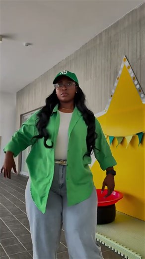 Super Plus-size Jeans Fitting Try-out Curvy Model | Black Is Beautiful 🥰 Fashion Lifestyle Trends