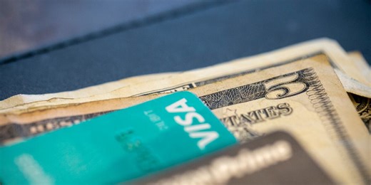 How to avoid paying credit card late fees