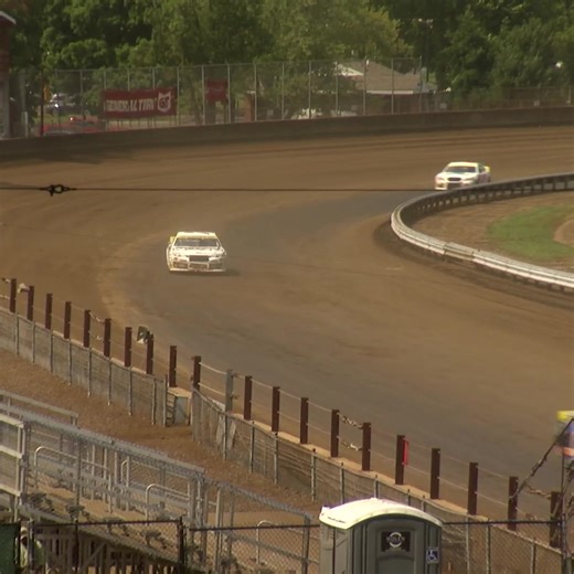 Another masterclass. Brent Crews dominates at Springfield! | ARCA Menards Series