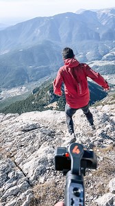 Think the latest GoPro means no need for a gimbal? Let the footage speak for itself. 💥 GoPro 9 iSteady Pro4 VS GoPro 11. Cr to bielrafols (Instagram) #hohem #gimbalstabilizer #adventures #actioncamera #gopro | Hohem