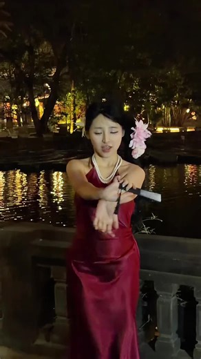 搞笑视频：习呆呆与狗的幽默互动