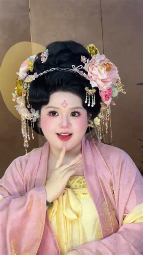 She has come to Xi an to become a concubine #highest-ranking imperial concubine#Imperi