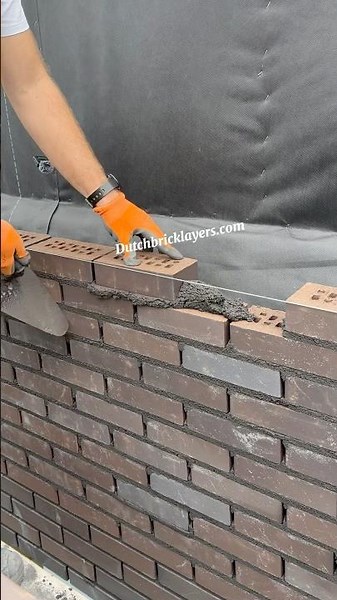 FAST bricklaying #architecture #brickwork #masonry