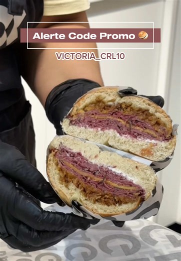 Mes Stars vous avez -10% sur toutes vos commandes chez @bagelcorner.lareunion 🥯💕🍩 avec mon code promo : VICTORIA_CRL10 | à taper directement sur la borne !! (Valable dès maintenant et se termine le 31 janvier 2026 inclus ☺️) !! Alors tu connaissais déjà leur concept ? 😍 Bagel 974 | Coffee | Food 974 | Bon plan ⭐️ 🇷🇪