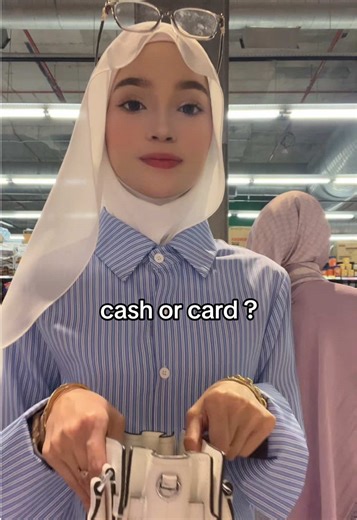 Cash or Card: What's the Best Payment Method?