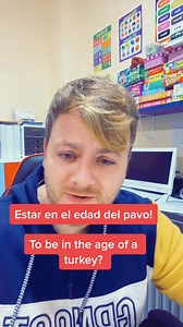 En el sur de la Península Ibérica, principalmente, se hablan dos variedades de andaluz: el andaluz occidental y el andaluz oriental. Dentro del dialecto andaluz, podemos encontrar hasta docenas de variantes dialectales. Sin embargo, hay algunas características comunes a todas ellas que hacen que el habla andaluza sea reconocible. APRENDE CONMIGO 📱: REDES SOCIALES: • TikTok: / inglesandaluz • Instagram: / guiriluz • Twitter: / elinglesandaluz | El Inglés Andaluz