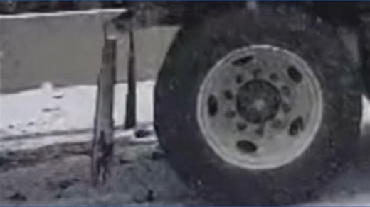 A multiple-vehicle crash on snow-covered I-55 in Illinois has resulted in one fatality. Via: NBC/UGC | WKYC Channel 3 - Cleveland